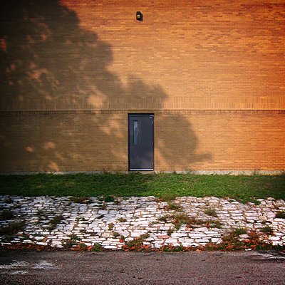 Another photo of a door