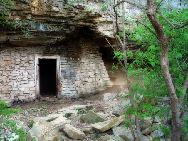 Photos from my bike ride on the Katy Trail, 2002