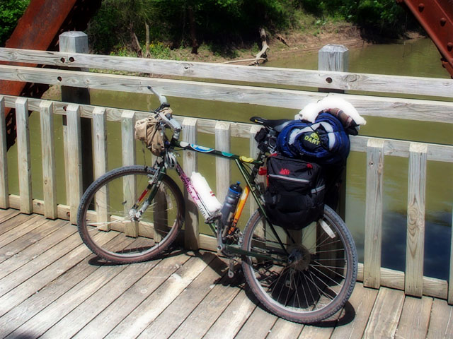 Photos from my bike ride on the Katy Trail, 2002