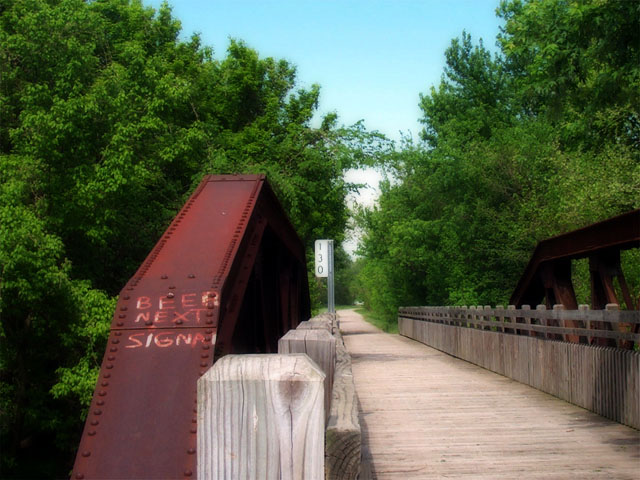 Photos from my bike ride on the Katy Trail, 2002